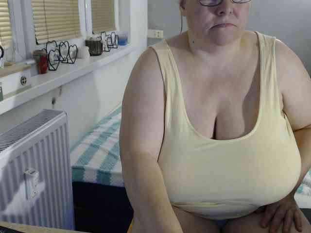 Bessy123 webcam