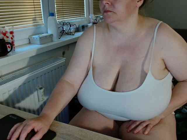 Bessy123 webcam