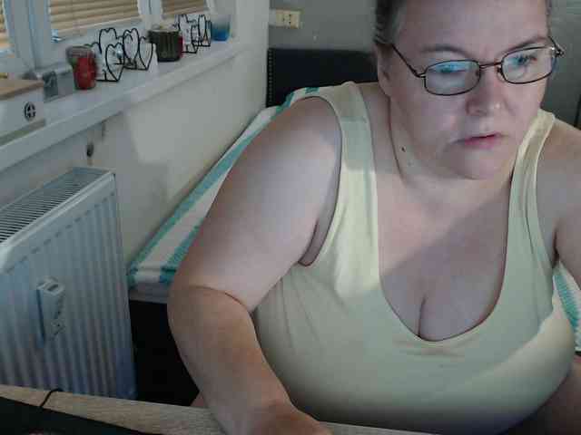 Bessy123 webcam