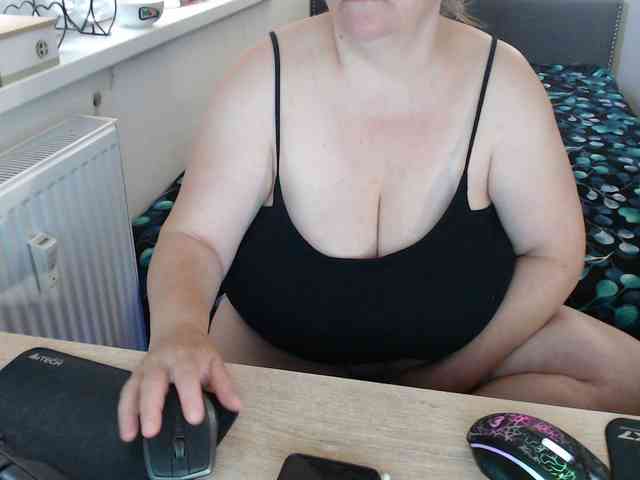 Bessy123 webcam