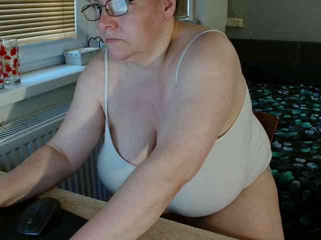 Bessy123 webcam