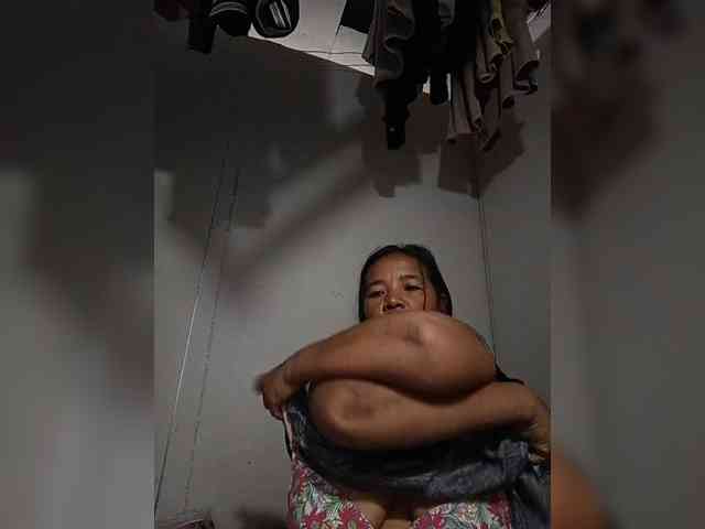 AsianBella webcam