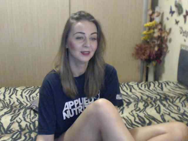 MirabelaSweet webcam