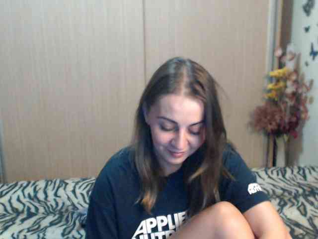 MirabelaSweet webcam