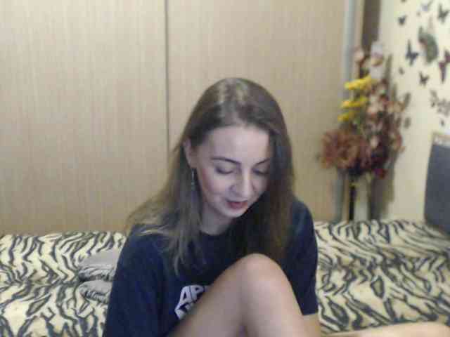 MirabelaSweet webcam