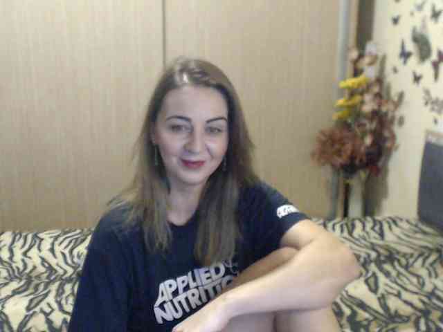 MirabelaSweet webcam