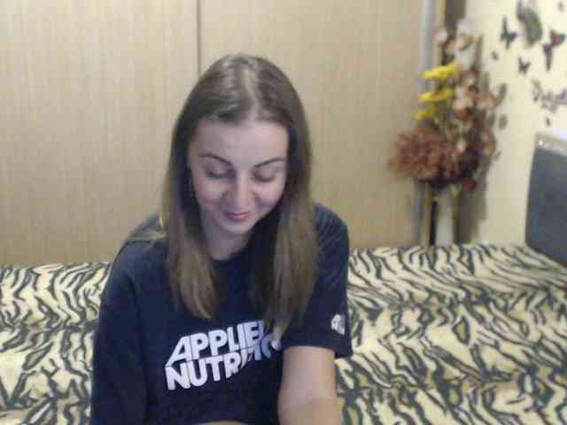 MirabelaSweet webcam