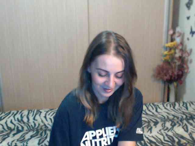 MirabelaSweet webcam