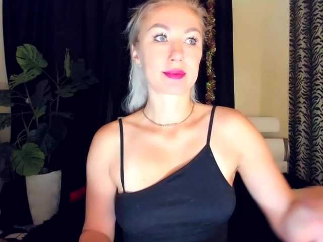 Ukraine777 from BongaCams