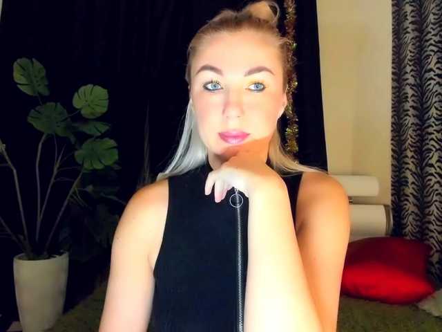 Ukraine777's BongaCams show and profile