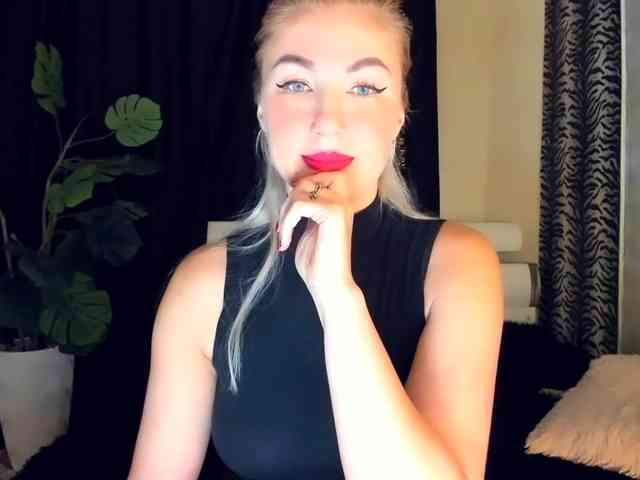 Ukraine777 Live Webcam on BongaCams