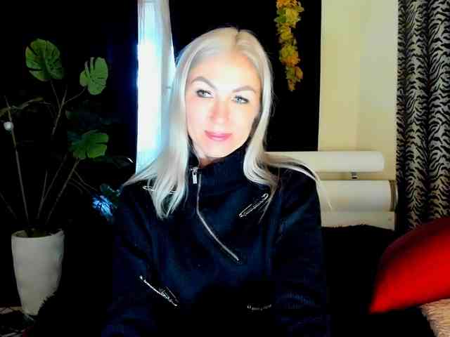 OMG_WTF webcam