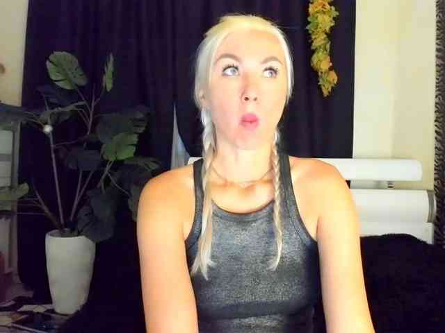 OMG_WTF webcam