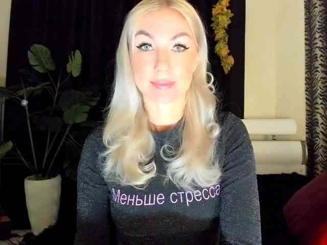 OMG_WTF webcam