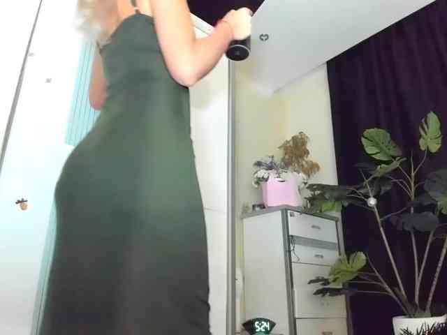 OMG_WTF webcam