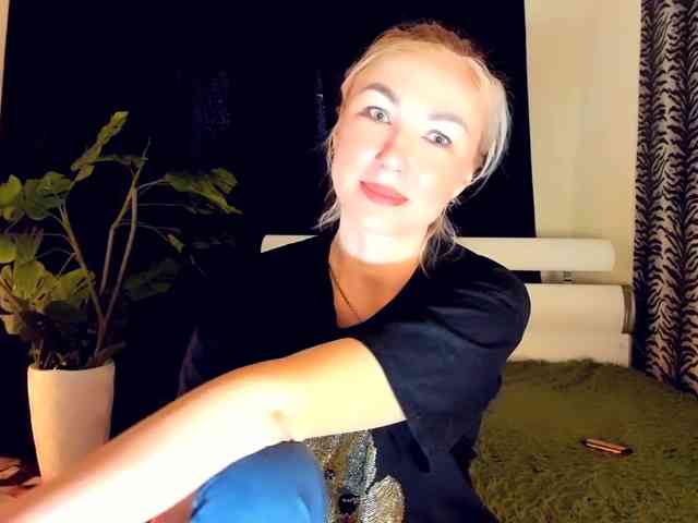 Ukraine777 Live Webcam on BongaCams