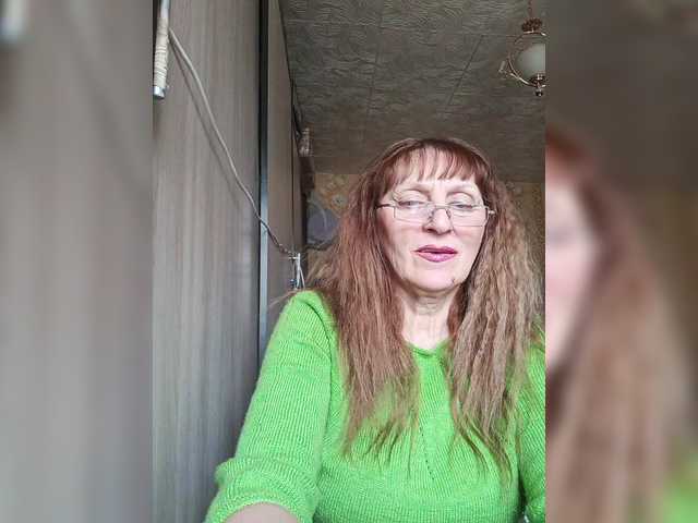 le modèle Sonya48 est en webcam porno dans un show sur le site bongacams, il possède les tags suivants: White/Caucasian,Blonde,Trimmed