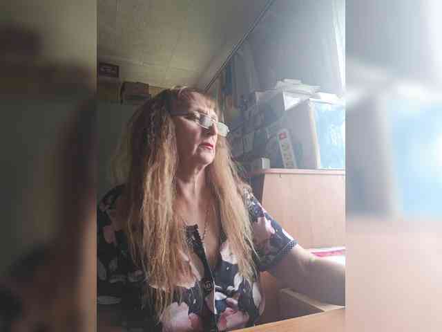 Sonya48 webcam