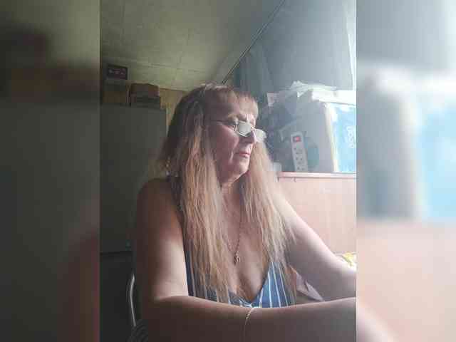 Sonya48 webcam