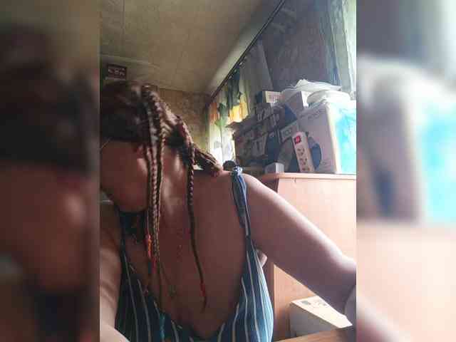 Sonya48 webcam