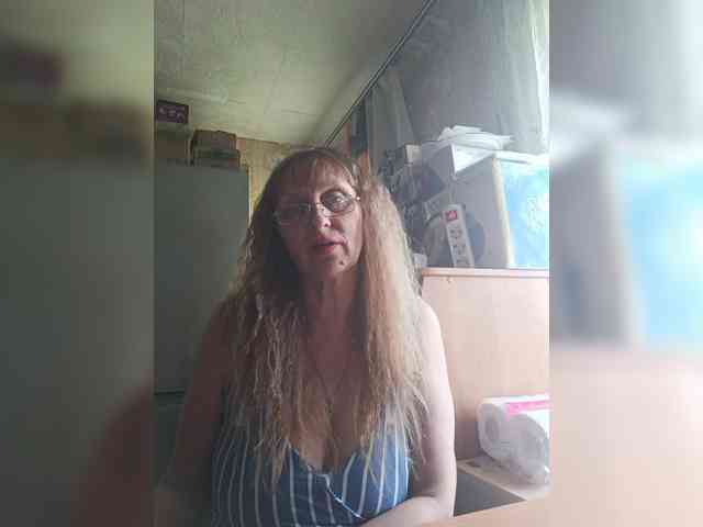 Sonya48 webcam