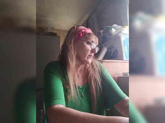 Sonya48 webcam