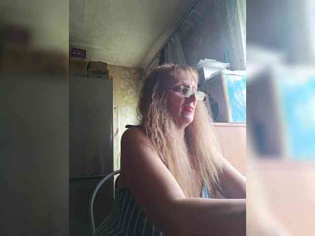 Sonya48 webcam