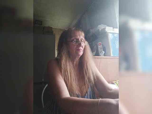 Sonya48 webcam