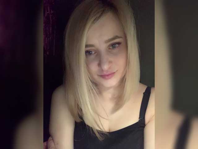 alya555's BongaCams show and profile