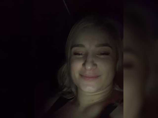 alya555's BongaCams show and profile