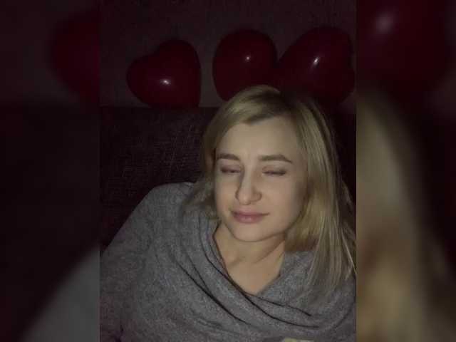 alya555's BongaCams show and profile