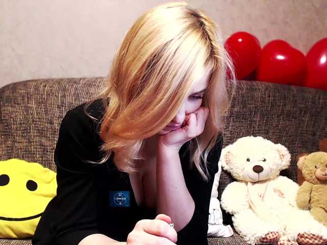 alya555's BongaCams show and profile