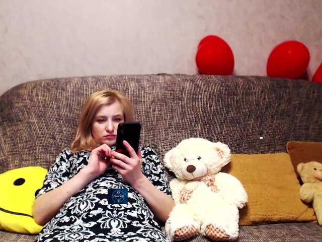 alya555's BongaCams show and profile