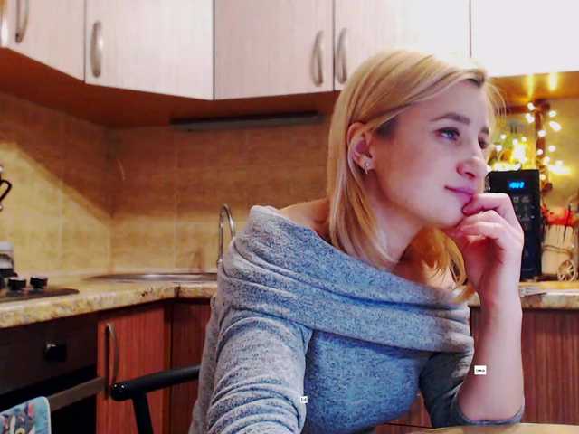 alya555's BongaCams show and profile