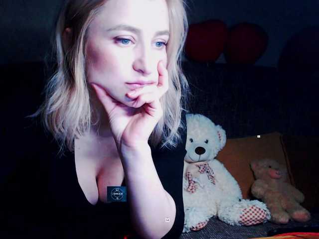 alya555's BongaCams show and profile