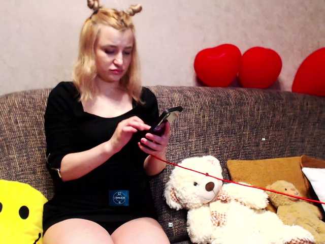 alya555's BongaCams show and profile