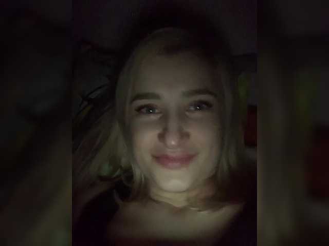 alya555's BongaCams show and profile