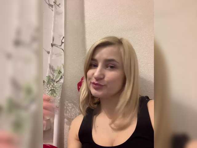 alya555's BongaCams show and profile