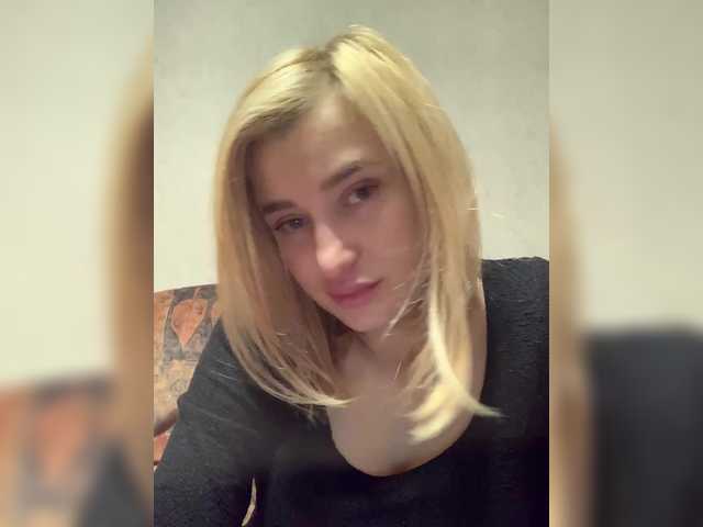 alya555's BongaCams show and profile