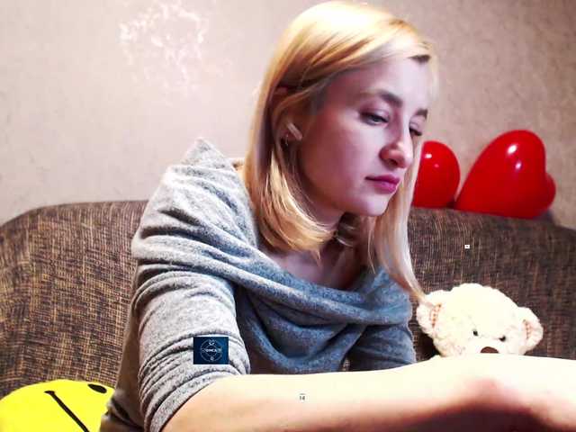 alya555's BongaCams show and profile