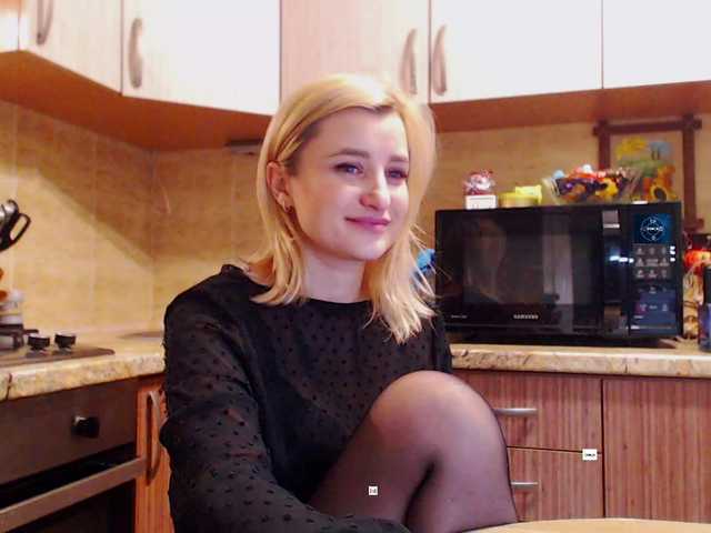 alya555's BongaCams show and profile