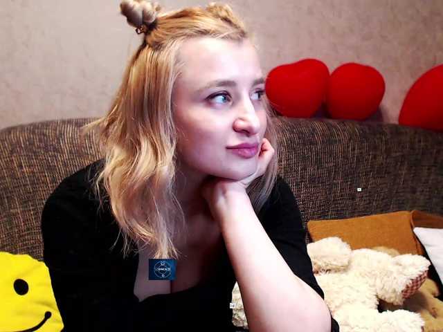 alya555's BongaCams show and profile