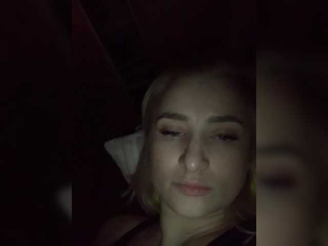 alya555's BongaCams show and profile