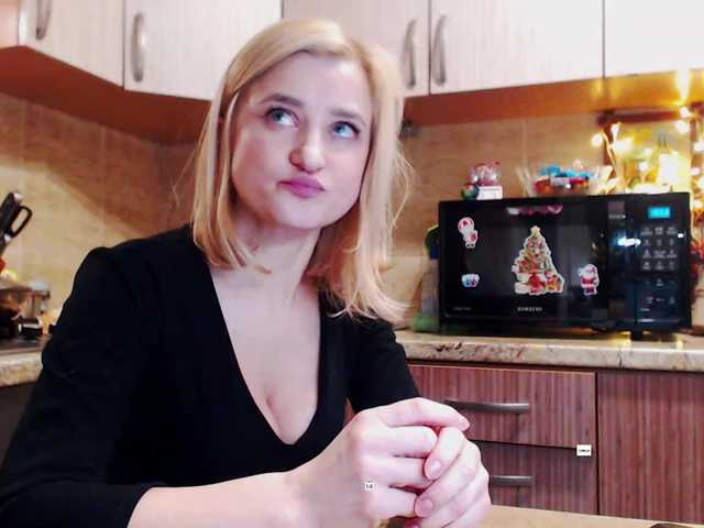 alya555's BongaCams show and profile