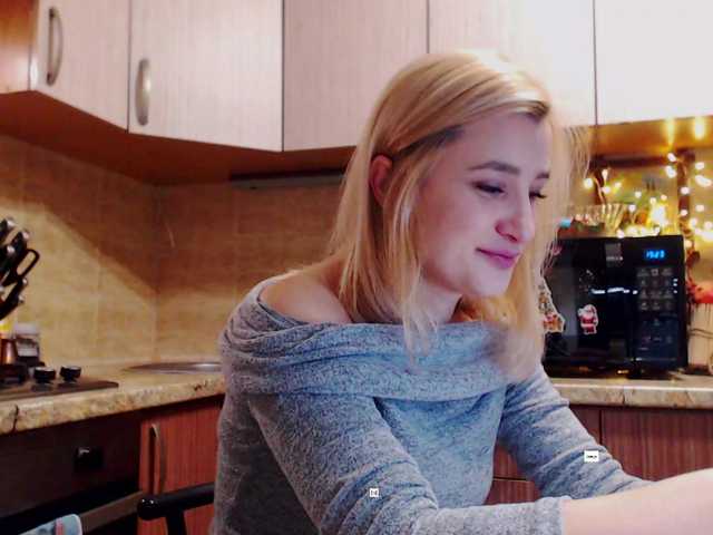 alya555's BongaCams show and profile