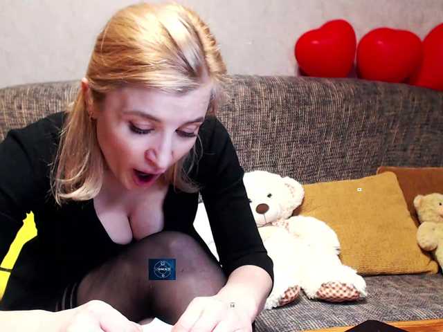 alya555's BongaCams show and profile