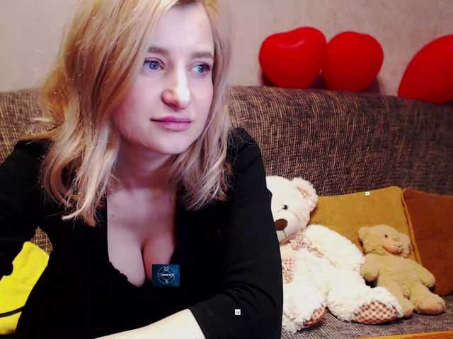 alya555's BongaCams show and profile