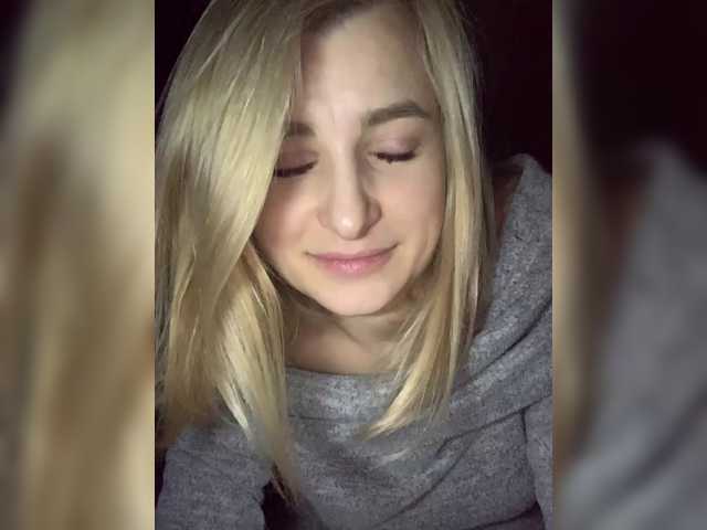 alya555's BongaCams show and profile