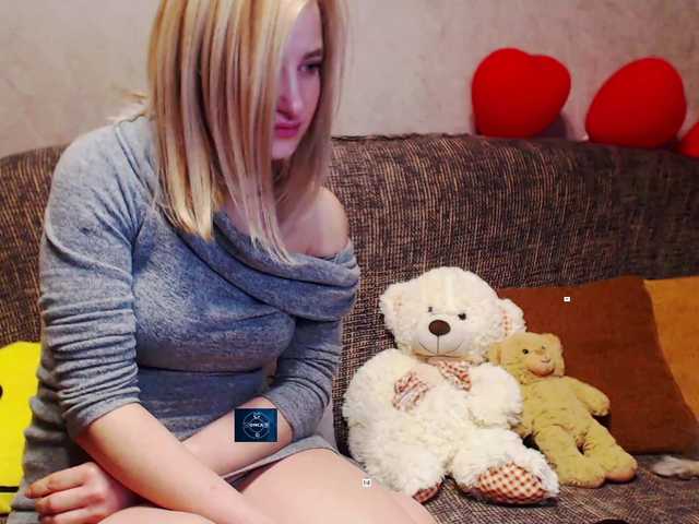 alya555's BongaCams show and profile