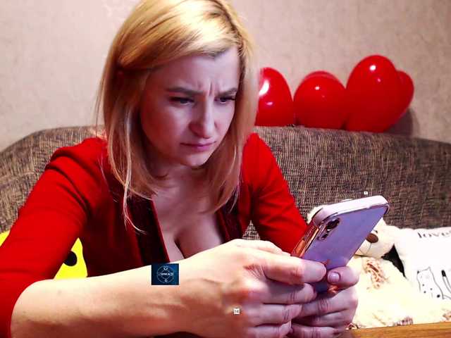 alya555's BongaCams show and profile